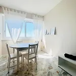아파트 Sunset 7 - Fronte Mare